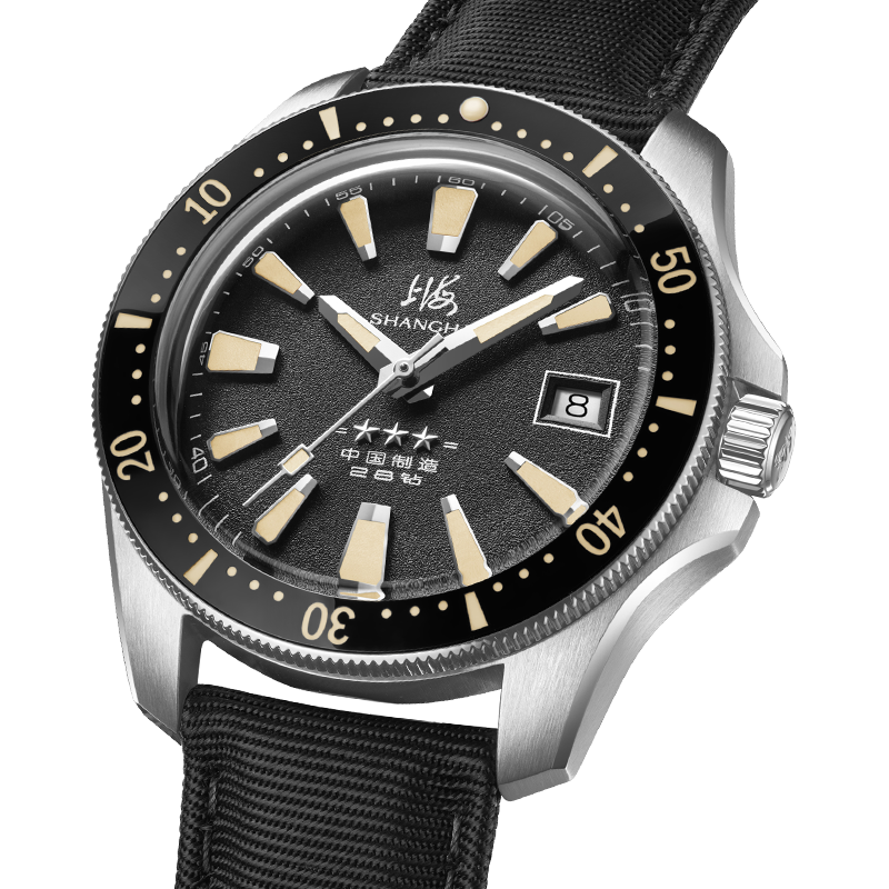 Shanghai Commander 39mm Dive Watch - Black Dial